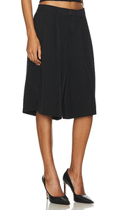 retrofete Alyson Short in Black