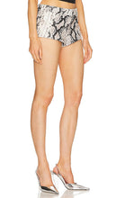 retrofete Aven Leather Short in Neutral