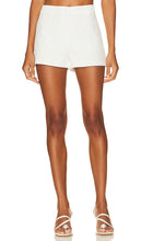 retrofete Drew Shorts in White - Retrofete - Short Drew en blanc - 白色 Retrofete Drew 短裤 - retrofete Drew Shorts in Weiß - Retrofete Drew 쇼츠 in 화이트 - retrofete Drew Pantaloncini in bianco