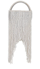 retrofete Estel Small Pearl Fringe Bag in White - retrofete Estel petit sac à franges en perles en blanc - Retrofete Estel 小号白色珍珠流苏包 - retrofete Estel Kleine Perlenfransentasche in Weiß - Retrofete 에스텔 스몰 펄 프린지 백 화이트 색상 - Borsa retrofete Estel con frange di perle piccole in bianco