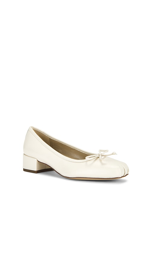 Sam Edelman Rosa Flat in Ivory