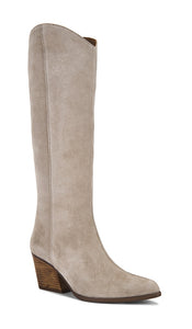 Seychelles Begging You Boot in Neutral