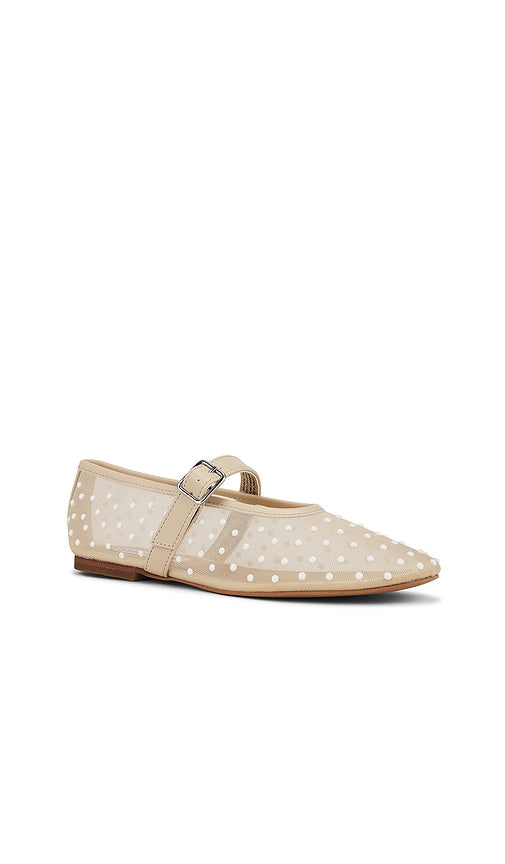Steve Madden Dreaming Flats in Nude