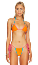 superdown Carina Bikini Top in Orange - superdown Haut de bikini Carina en Orange - superdown Carina 橙色比基尼上衣 - superdown Carina Bikinioberteil in Orange - superdown Carina 비키니 탑 - Top bikini Carina superdown in arancione
