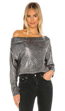 superdown Marla Sweater in Metallic Silver - superdown Pull Marla en Argent Métallisé - superdown Marla 金属银色毛衣 - superdown Marla Pullover in Metallic-Silber - superdown Marla 스웨터, 메탈릭 실버 소재 - Maglione Marla superdown in argento metallizzato