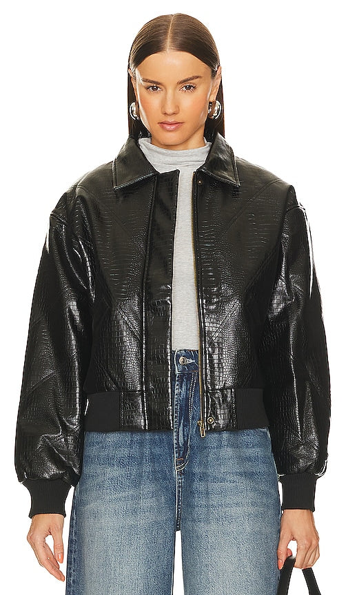 superdown x Bridget Katrina Oversized Jacket in Black - superdown x Bridget Katrina - Veste oversize en noir - superdown x Bridget Katrina 黑色大廓形夹克 - superdown x Bridget Katrina Übergroße Jacke in Schwarz - superdown x Bridget Katrina 오버사이즈 재킷블랙 색상 - Giacca oversize superdown x Bridget Katrina in nero