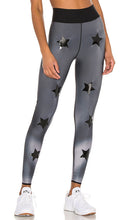 ultracor Hypercolor Ultra High Legging in Grey - Ultracor - Hypercolor - Legging ultra haut en gris - ultracor Hypercolor 灰色超高高打底裤 - Ultracor Hypercolor Ultra High Legging in Grau - ultracor 하이퍼컬러 울트라 하이 레깅스 그레이 색상 - ultracor Hypercolor Ultra High Legging in grigio