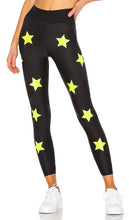 ultracor Ultra Lux Knockout Legging in Black - ultracor Ultra Lux Knockout Legging en noir - ultracor Ultra Lux Knockout 黑色打底裤 - Ultracor Ultra Lux Knockout-Leggings in Schwarz - ultracor Ultra Lux 녹아웃 레깅스 블랙 색상 - Legging ultracor Ultra Lux Knockout in nero
