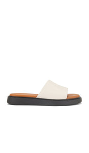 Vagabond Shoemakers Connie Slides in White | Off White Flat Slides for Women