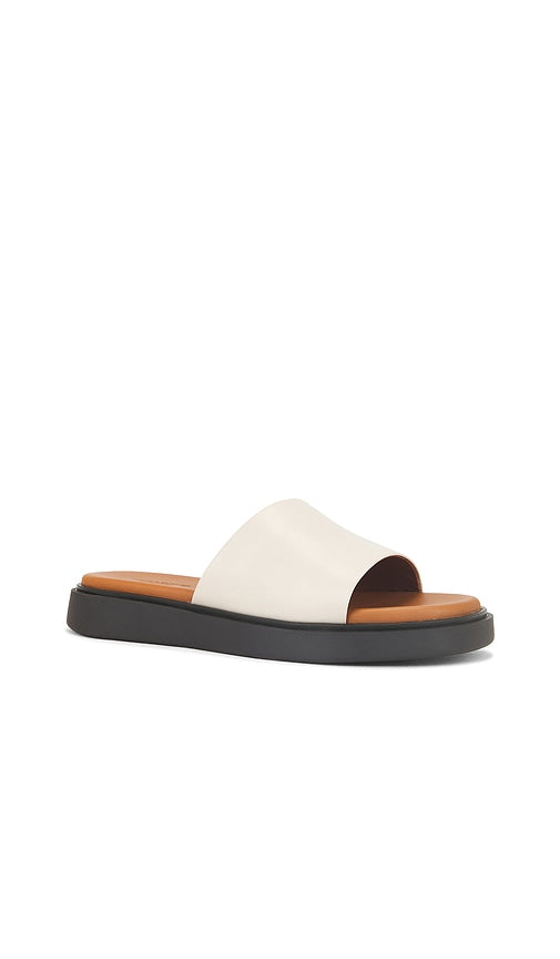 Vagabond Shoemakers Connie Slides in White
