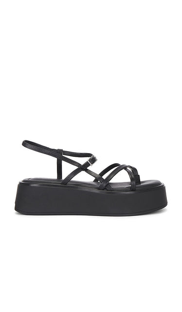 Vagabond Shoemakers Courtney Sandal in Black | Black & Black Strappy Sandals for Women