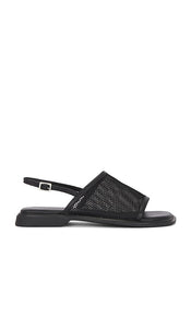 Vagabond Shoemakers Izzy Sandal in Black | Black Sling Back Flats for Women