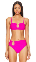 villa fresca Sofia Bikini Top in Fuchsia