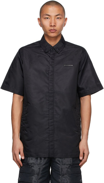 1017 ALYX 9SM Black Short Sleeve Shirt - 1017 Chemise à manches courtes noir de 9sm ALYX 9SM - 1017 ALYX 9SM 블랙 짧은 소매 셔츠