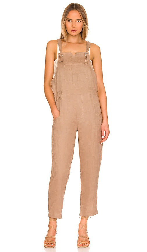 ACACIA Farrin Jumpsuit in Tan Acacia Farrin Suit en bronzage 棕褐色的相思法林连身裤