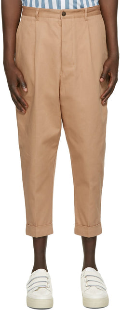 AMI Alexandre Mattiussi Beige Oversized Carrot Fit Trousers - AMI Alexandre Mattiussi Pantalon de carotte oversize surdimensionné beige - Ami Alexandre Mattiussi Beige 대형 당근 맞는 바지