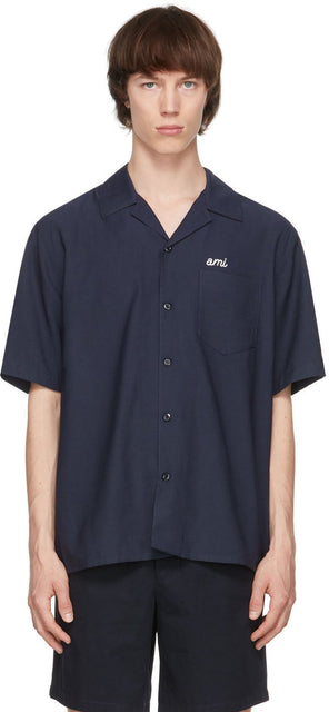 AMI Alexandre Mattiussi Navy Camp Collar 'Ami' Short Sleeve Shirt - Ami Alexandre Mattiussi Navy Camp Collier 'Ami' Shirt à manches courtes - Ami Alexandre Mattiussi Navy Camp Collar 'Ami'짧은 소매 셔츠