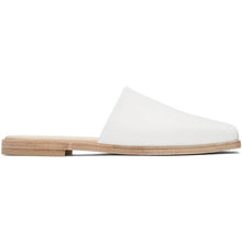 AURALEE White Foot The Coacher Edition Square Sandals