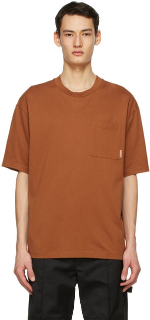 Acne Studios Brown Pocket T-Shirt - T-shirt de poche brun de Studios acné - 여드름 스튜디오 브라운 포켓 티셔츠