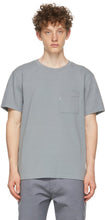 Affix Grey Heavy Jersey Standardized Logo Pocket T-Shirt - T-shirt de poche logo standardisé de jersey gris gris gris - 첨부 회색 무거운 저지 표준화 로고 포켓 티셔츠