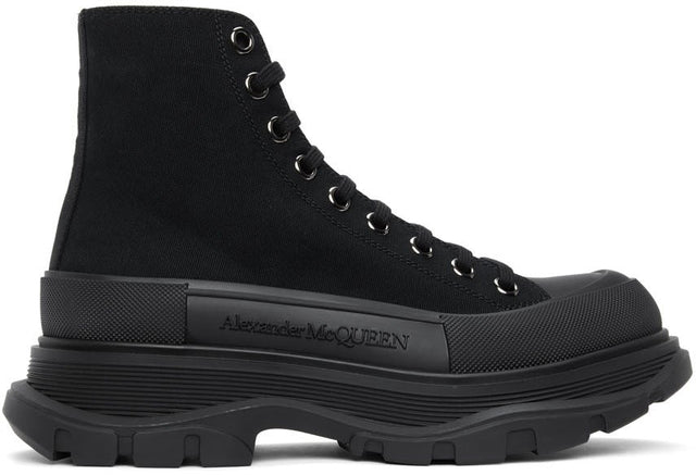 Alexander McQueen Black Canvas Tread Slick Boots - Alexander McQueen Bande de roulement en toile noire - Alexander McQueen 블랙 캔버스 트레드 Slick 부츠