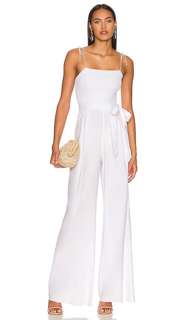 Alice + Olivia Bebe Jumpsuit in White Alice + Olivia Bebe Suit en blanc 爱丽丝 +奥利维亚·贝贝（Olivia Bebe）穿着白色