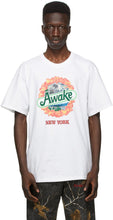 Awake NY White Strawberry Kiwi T-Shirt - T-shirt Wake Ny Fraise Blanche Kiwi - 깨어있는 뉴욕 화이트 딸기 키위 티셔츠