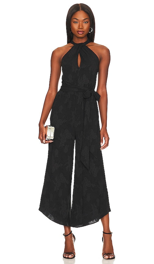 BCBGMAXAZRIA Halter Jumpsuit in Black Combinaison bcbgmaxazria halter en noir BCBGMAXAZRIA Halter连身裤穿着黑色