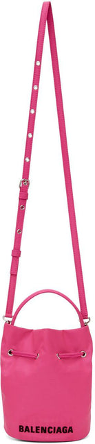 Balenciaga Pink XS Drawstring Wheel Bucket Bag - Balenciaga Pink XS Sac de godets de roue cordon - Balenciaga 핑크 XS Drawstring 휠 버킷 백