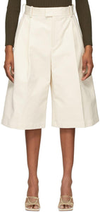 Bottega Veneta Off-White Twill Wide-Leg Shorts - Short de jambe large en sergé en sergé de Bottega Veneta - Bettega Veneta Off-White 능직 윈드 - 다리 반바지