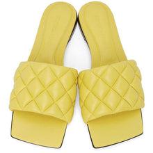 Bottega Veneta Yellow Intrecciato Padded Flat Sandals - Bottega Veneta Yellow Intrecciato Sandales plates rembourrées - Bottega 베네타 노란색 intrecciato 패딩 된 플랫 샌들