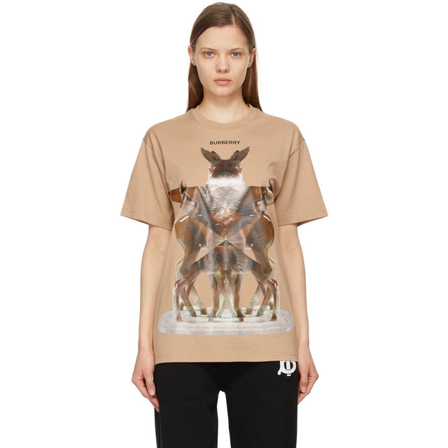 Burberry Beige Multi Deer Carrick T-Shirt - T-shirt Burberry Beige Multi Deer Carrick - 버버리 베이지 멀티 사슴 Carrick T 셔츠