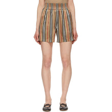 Burberry Beige Silk Icon Stripe Marsett Shorts - Burberry Beige Soie Icône Stripe Marsett Shorts - 버버리 베이지 실크 아이콘 스트라이프 Marsett 반바지