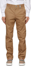 Burberry Tan Dover Logo Plaque Trousers - Pantalon Plaque de plaque de burberry Tan Dover Dover - 버버리 황갈색 도버 로고 플라크 바지