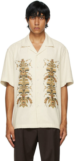 CMMN SWDN Beige Silk Sol Kurbits Short Sleeve Shirt - CMMN SWDN Beige Sol Kurbits Chemise à manches courtes - CMMN SWDN 베이지 실크 솔 고침 짧은 소매 셔츠