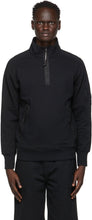 C.P. Company Black Garment-Dyed Quarter Zip Sweatshirt - C.p. Sweat-shirt zippé à quart de vêtement noir de la société - ...의 회사 검은 의류 염색 쿼터 지퍼 스웨터
