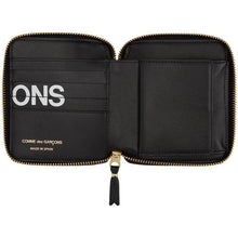 Comme des GarÃ§ons Wallets Black Huge Logo Zip Around Wallet - Portefeuilles de garçons Black Logo Logo Zip autour du portefeuille - comme des garÃ§ons 지갑에 검은 거대한 로고 지퍼 주위에 지갑