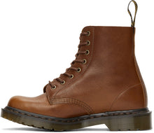 Dr. Martens Tan C.F. Stead 'Made in England' 1460 Pascal Boots