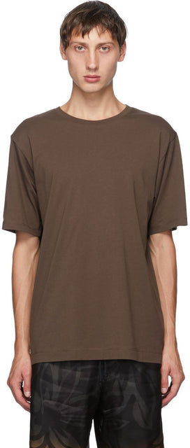 Dries Van Noten Brown Round Collar T-Shirt - DRIES VAN NOTEN T-shirt à col rond brun - 건조 밴 노켄 갈색 둥근 칼라 셔츠