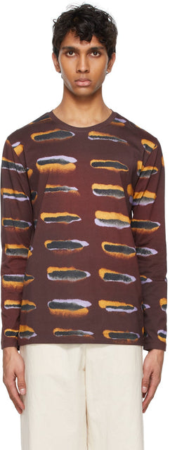 Dries Van Noten Burgundy Graphic Print Long Sleeve T-Shirt - DRIES VAN NOTEN T-shirt à manches longues graphique Bourgogne - 건조 밴 알지 부르고뉴 그래픽 인쇄 긴 소매 티셔츠