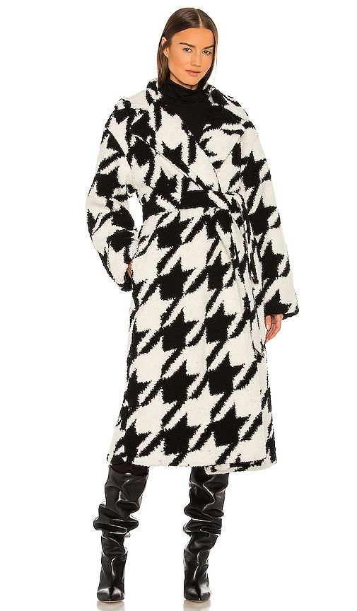 EAVES Arlo Coat in Black Manteau arlo en noir en noir 屋檐阿洛大衣穿黑色