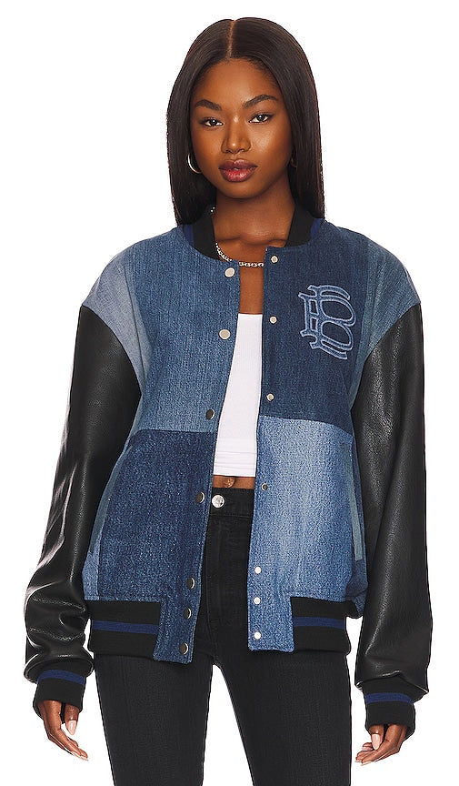 EB Denim Varsity Jacket in Blue EB Veste universitaire en denim en bleu EB牛仔布大学夹克蓝色