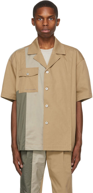 Feng Chen Wang Khaki Panelled Short Sleeve Shirt - Chemise à manches courtes à manches courtes de Feng Chen Wang Khaki - Feng Chen Wang Khaki 패널 짧은 소매 셔츠