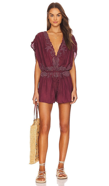Free People Weila Romper in Burgundy Personnes libres Weila Raiper en Bourgogne 勃艮第的自由人Weila Romper