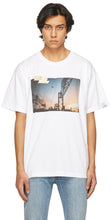 Golden Goose White Sunset T-Shirt - T-shirt de coucher de soleil blanc d'or blanc d'or - 황금 거 위 흰 일몰 티셔츠입니다
