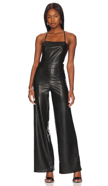 Good American Vacay Jumpsuit in Black Bonne combinaison de vacay américaine en noir 黑色的好美国空缺连身裤