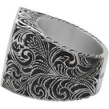 Gucci Silver Engraved Heart Ring
