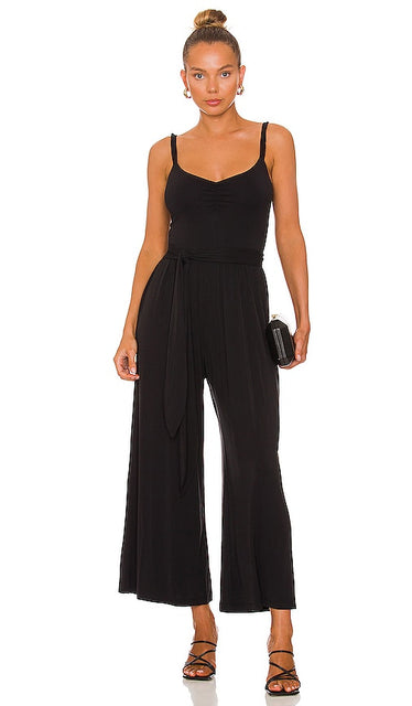 HEARTLOOM Edel Jumpsuit in Black Combinaison de chagrin edel en noir 黑色的心仪埃德连身裤