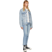 Levi's Blue Vintage Fit Trucker Denim Jacket - Veste en denim du camionneur bleu Vintage de Levi - levi의 푸른 빈티지 맞는 트럭 운전사 데님 재킷