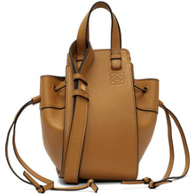 Loewe Tan Mini Hammock Bag - Loewe Tan Mini hamac sac - Loewe Tan Mini 해먹 가방